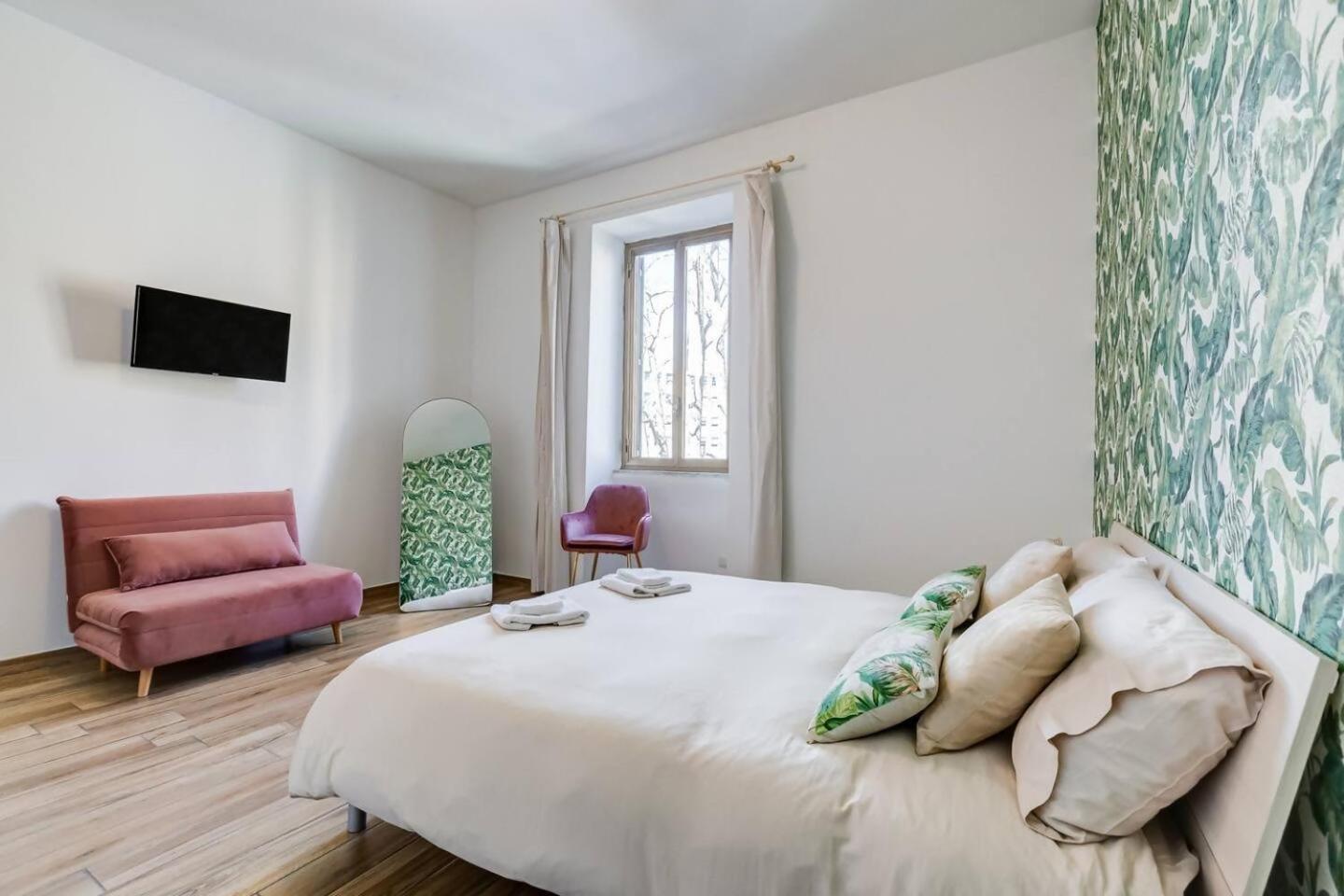 Bright And Spacious 2Bdr Apartment Roma Esterno foto