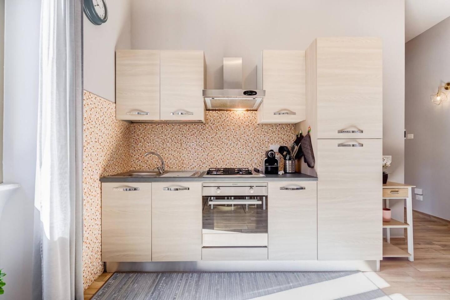 Bright And Spacious 2Bdr Apartment Roma Esterno foto